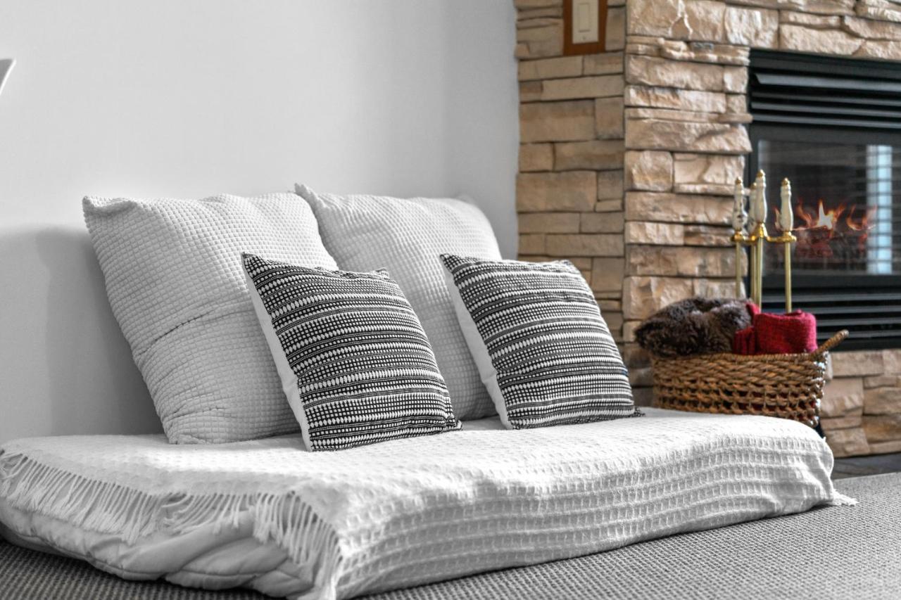 ⭐️ Luxury Mountain View Studio In Canmore ⭐️ Extérieur photo