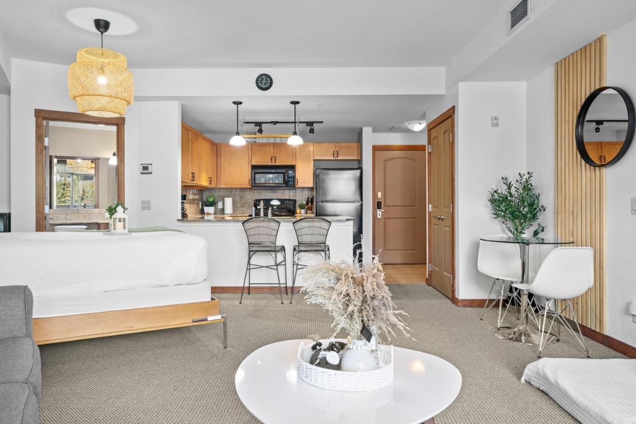 ⭐️ Luxury Mountain View Studio In Canmore ⭐️ Extérieur photo